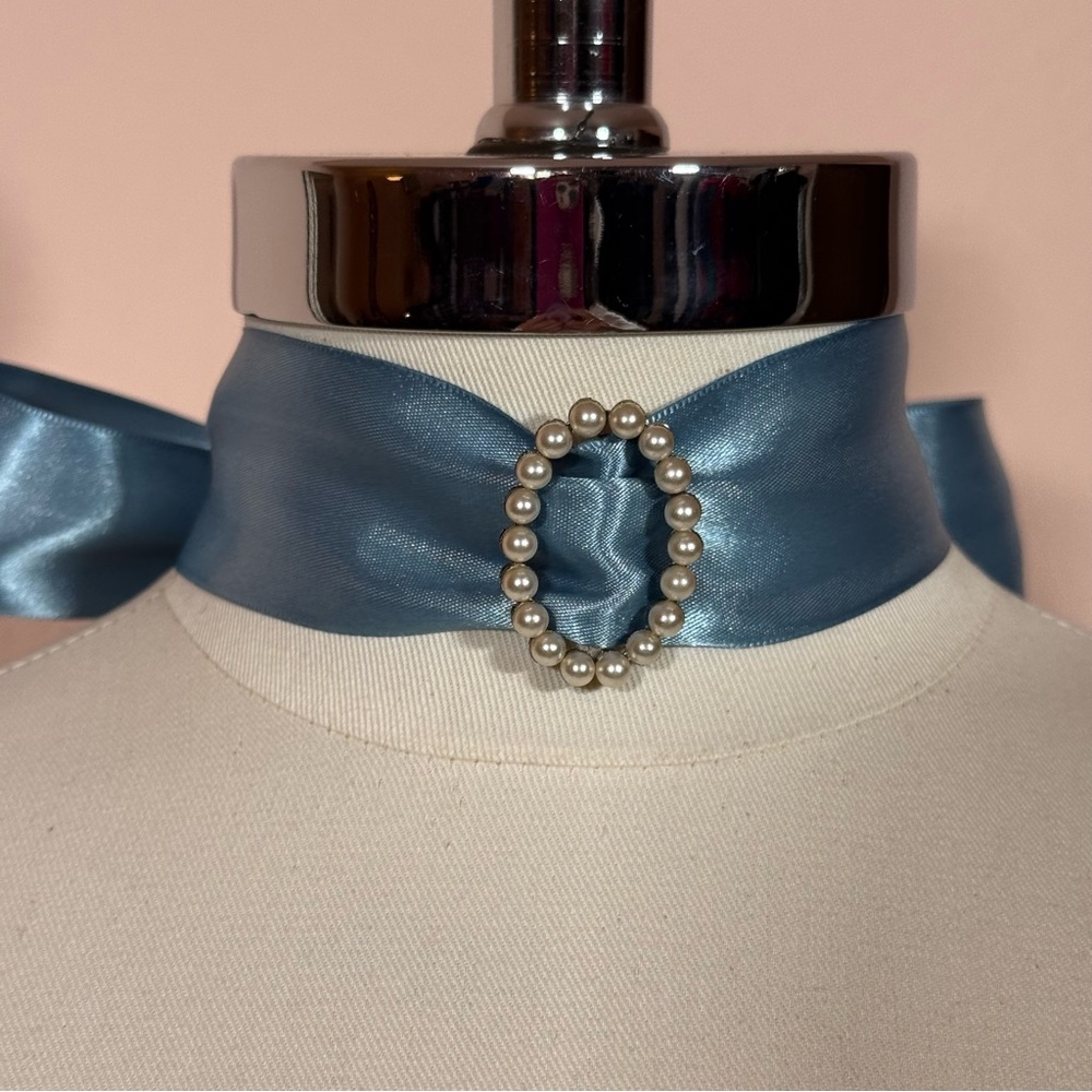 Antique Victorian Art deco Pearl Buckle Blue Ribbon wide Choker Necklace - Picture 10 of 17